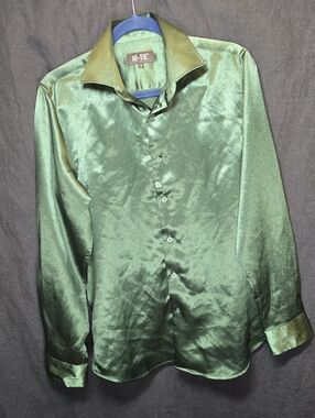 HI-TIE Men's Emerald Green Satin Button Down Long Sleeve Dress Shirt - M
